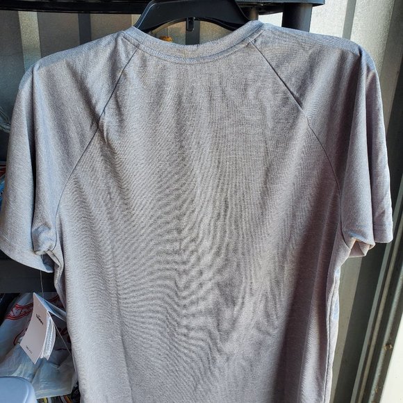 Nike Swim Dri-Fit T-Shirt Medium (Gray) - Picture 2 of 4